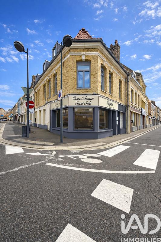 Immeuble - 247 m² - 10 pièces