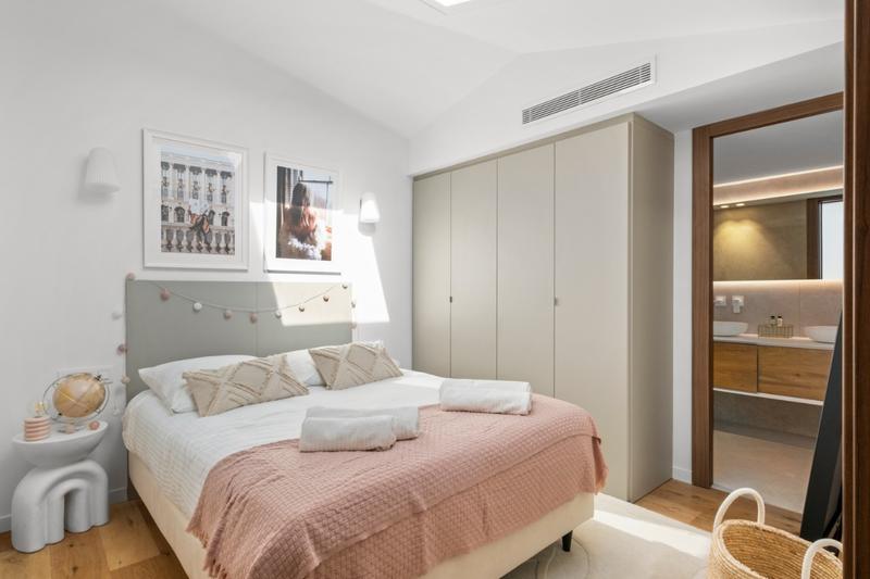 Appartement - 170 m² - 5 pièces