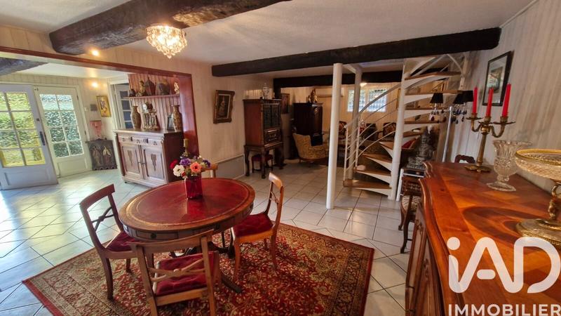 Maison - 170 m² - 5 pièces