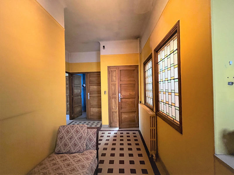 Maison - 554 m² - 7 pièces