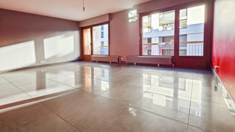 Appartement - 77 m² - 3 pièces