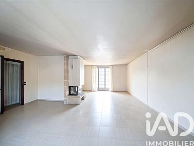 Maison - 155 m² - 9 pièces