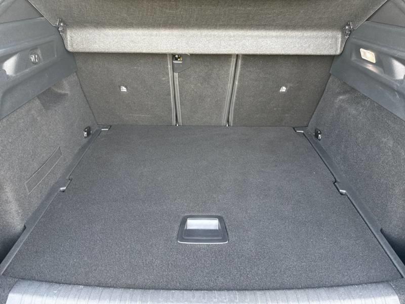 Peugeot 3008 Hybrid 136 e-Dcs6 Allure