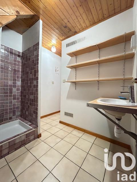 Maison - 166 m² - 9 pièces