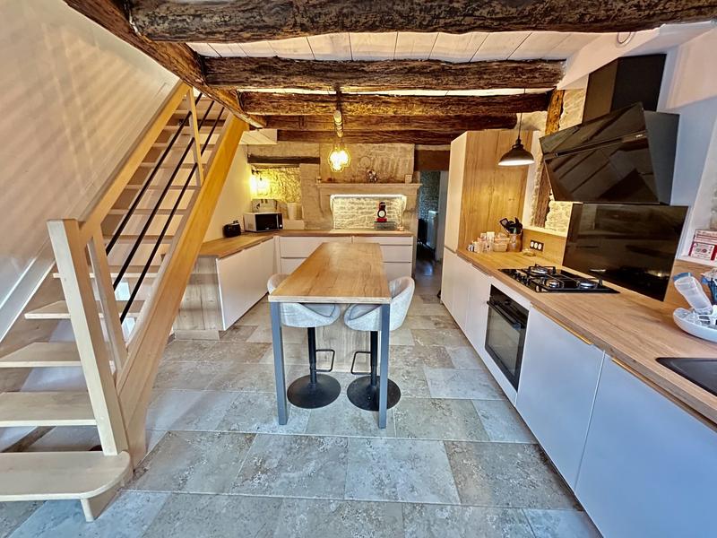 Maison ancienne - 150 m² - 7 pièces