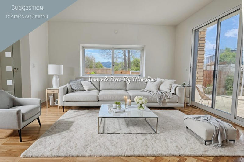 Maison - 240 m² - 6 pièces