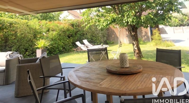 Maison - 175 m² - 7 pièces