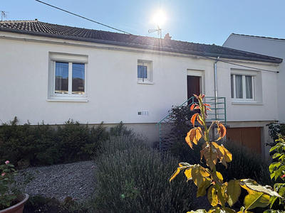 Maison - 90 m² - 4 pièces