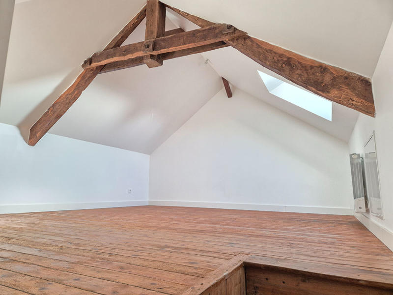 Maison - 81 m² - 5 pièces