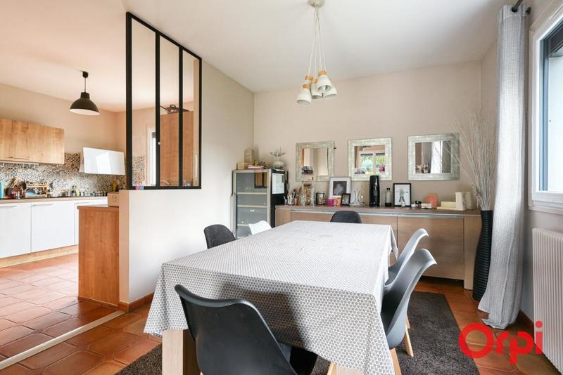 Maison - 185 m² - 8 pièces