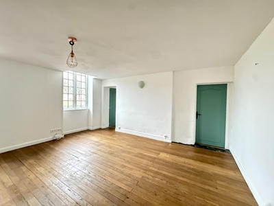 Appartement - 70 m² - 2 pièces