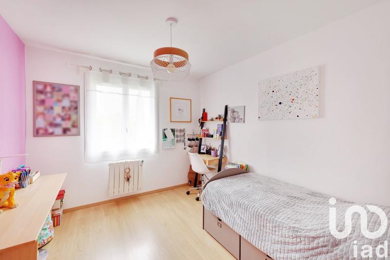 Maison - 187 m² - 8 pièces