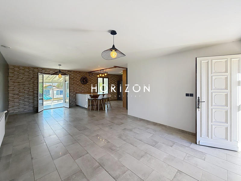 Maison - 88 m² - 4 pièces