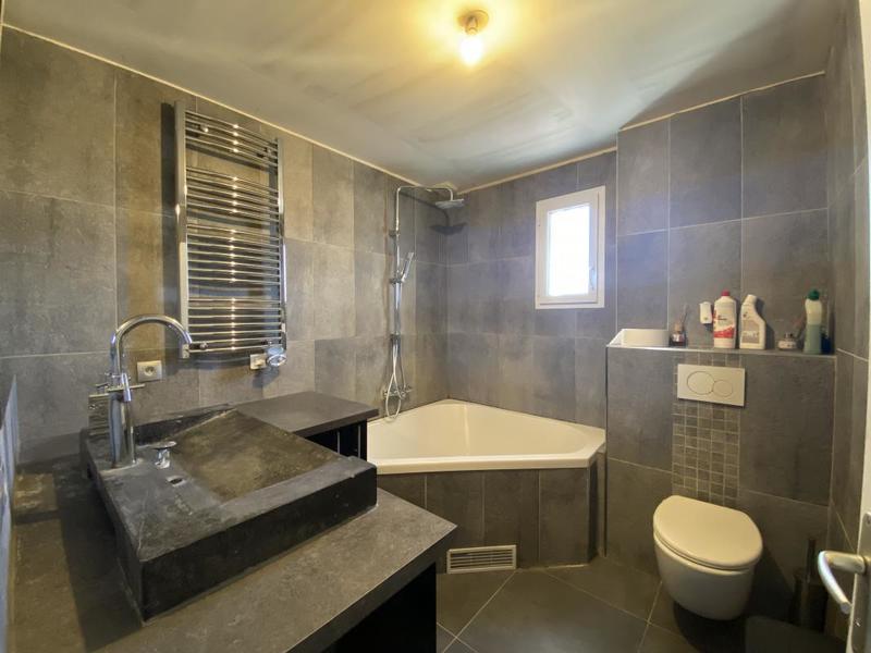 Maison - 162 m² - 5 pièces