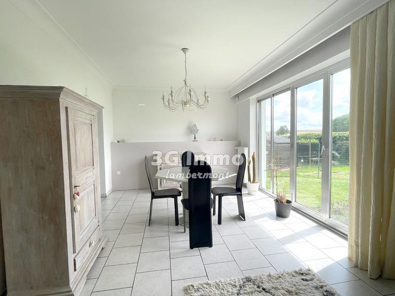 Villa - 105 m² - 6 pièces