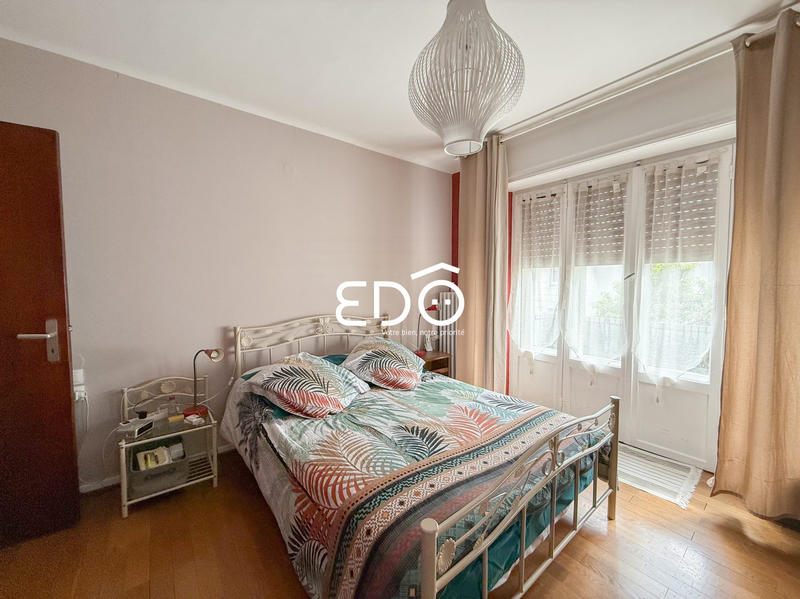 Maison - 96 m² - 5 pièces