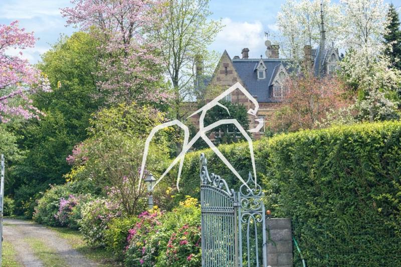 Appartement ancien - 76 m² - 5 pièces