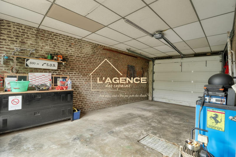 Maison - 400 m² - 10 pièces