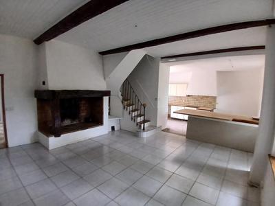 Maison - 140 m² - 6 pièces