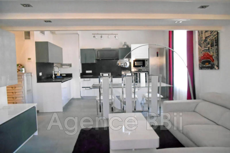 Appartement - 63 m² - 2 pièces
