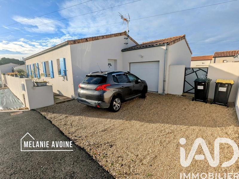 Maison - 93 m² - 4 pièces