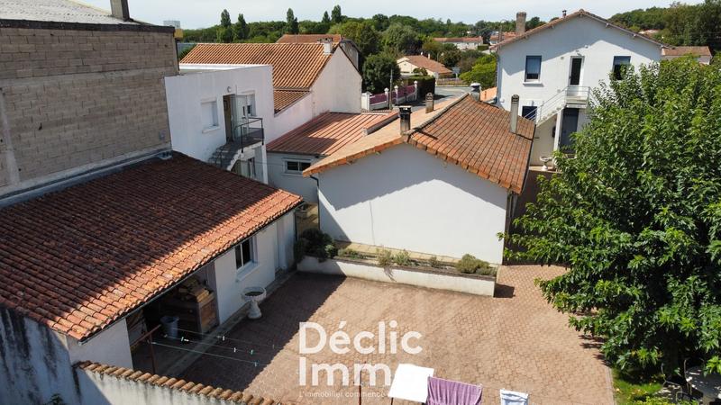 Immeuble de bureaux - 527 m²