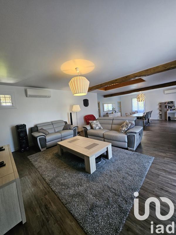 Maison - 224 m² - 7 pièces