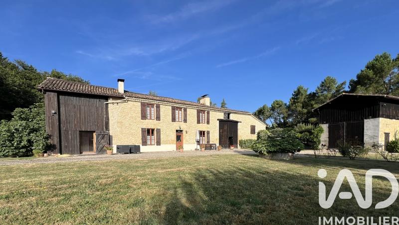 Maison de campagne - 200 m² - 5 pièces