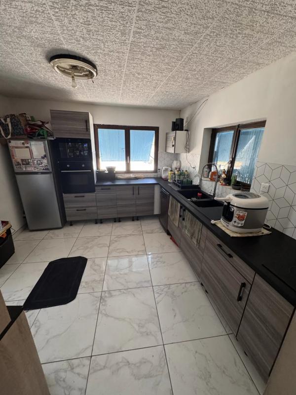 Maison - 86 m² - 4 pièces