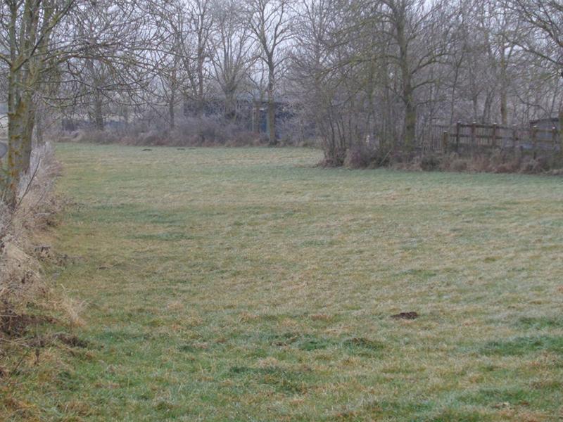 Terrain constructible - 3 296 m²