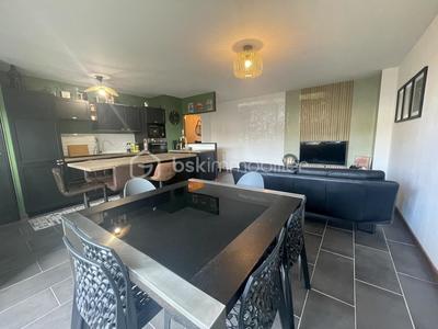 Appartement - 72 m² - 4 pièces