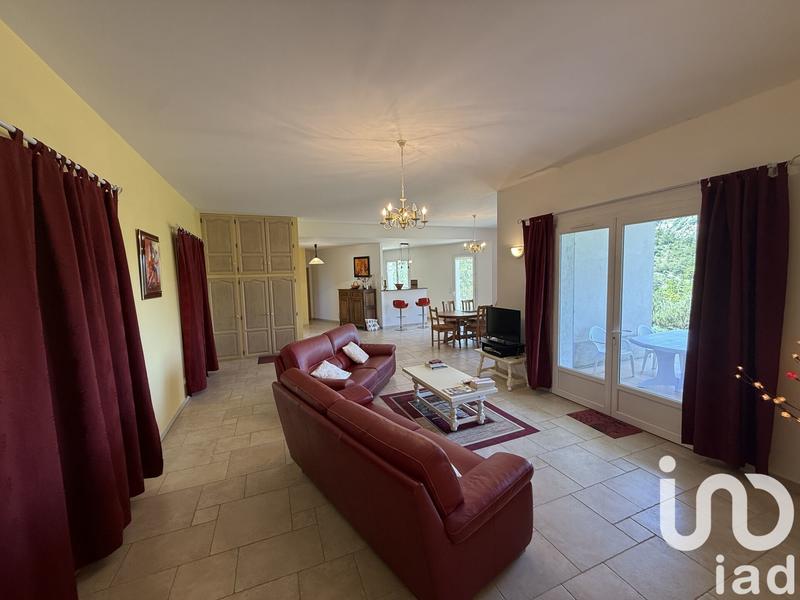 Maison - 143 m² - 5 pièces