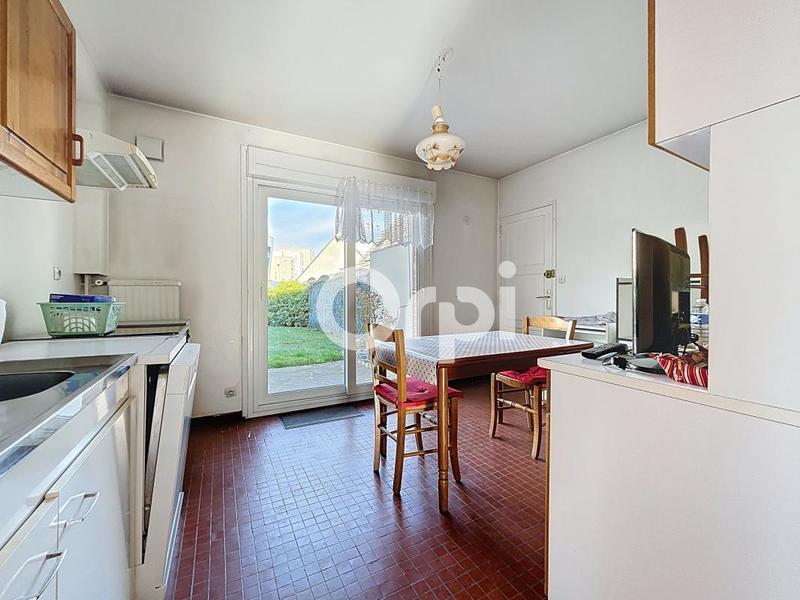 Maison - 98 m² - 4 pièces