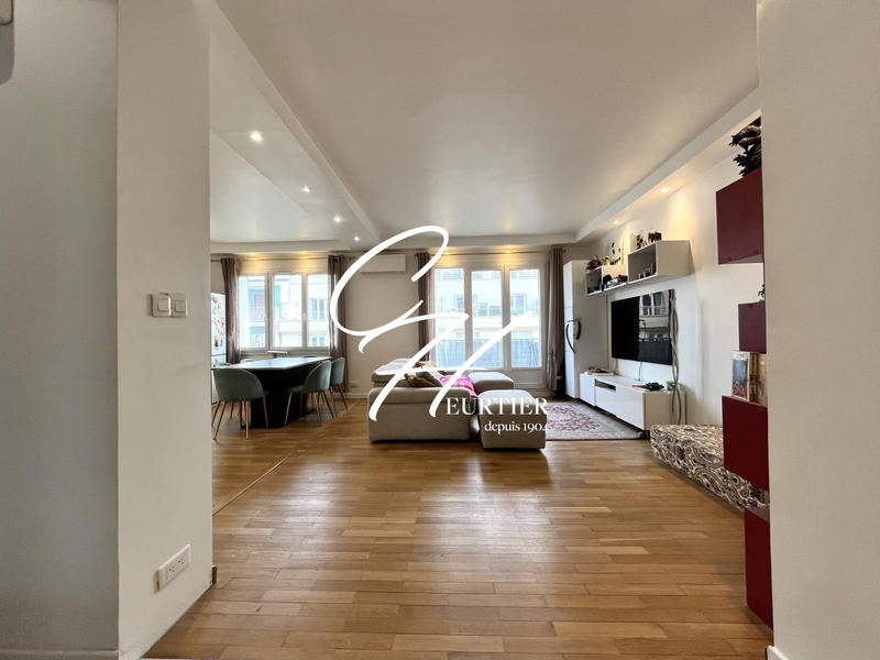 Appartement - 81 m² - 4 pièces