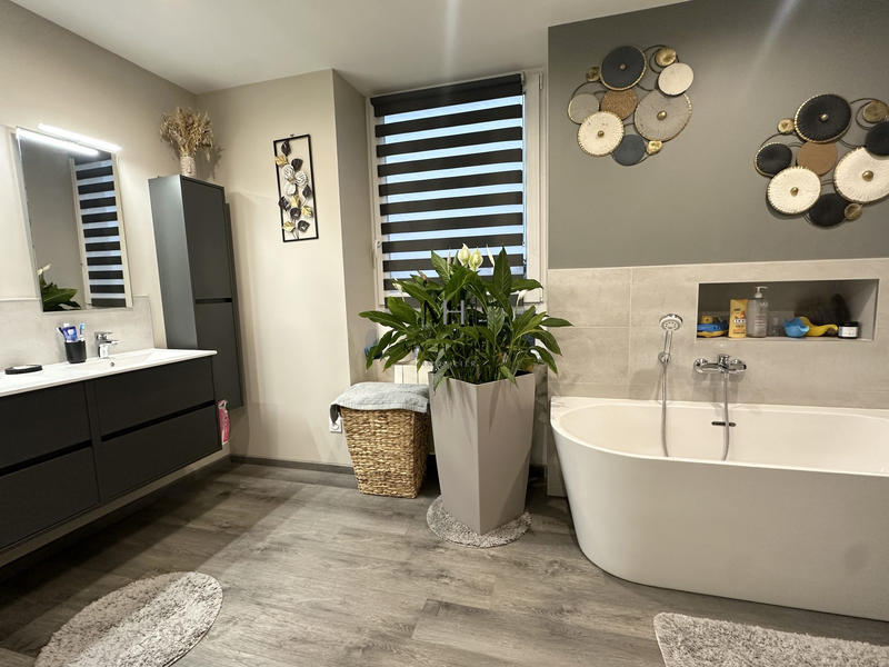 Maison - 178 m² - 7 pièces