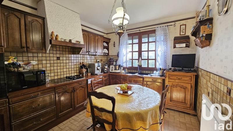 Maison - 193 m² - 8 pièces