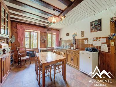 Maison ancienne - 85 m² - 6 pièces