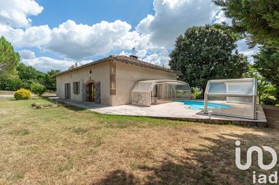 Maison - 215 m² - 6 pièces