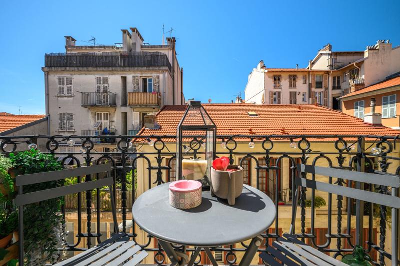 Appartement - 67 m² - 2 pièces