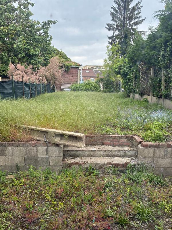 Maison - 262 m² - 2 pièces