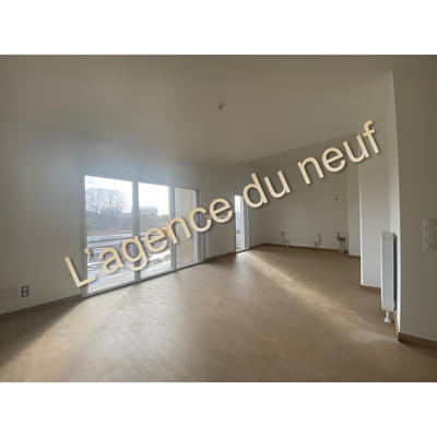 Appartement - 95 m² - 5 pièces