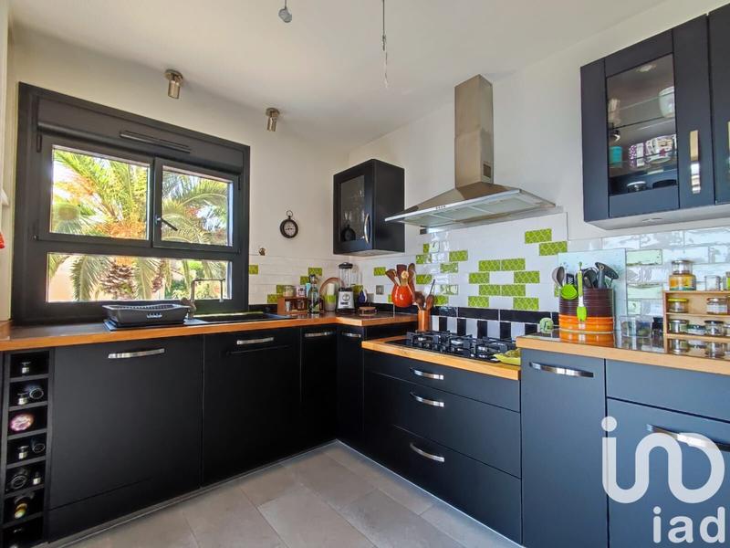 Maison - 215 m² - 7 pièces