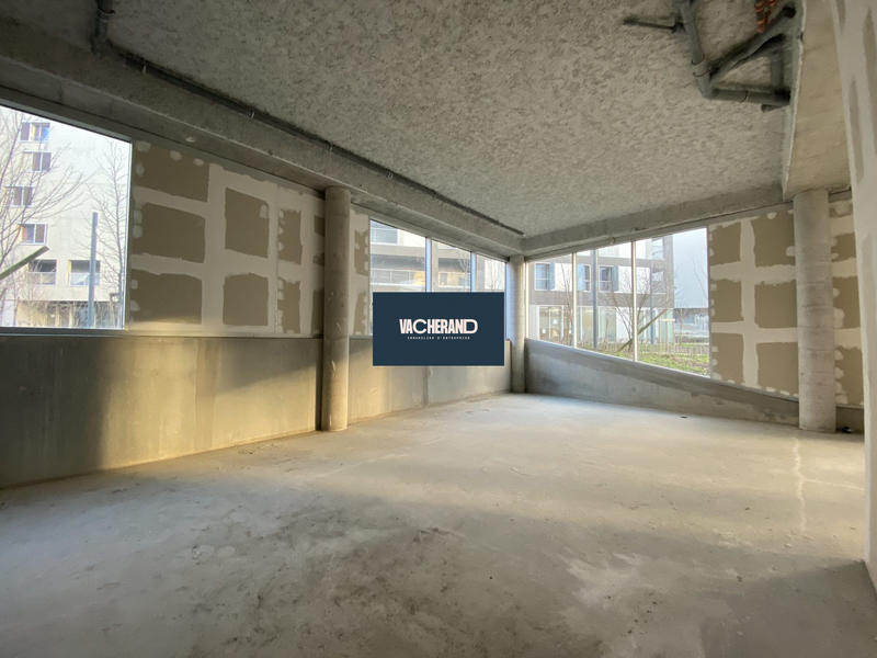 Local commercial - 368 m²