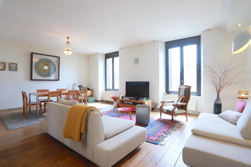 Appartement - 90 m² - 3 pièces