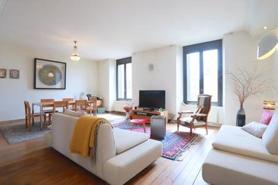 Appartement - 90 m² - 3 pièces