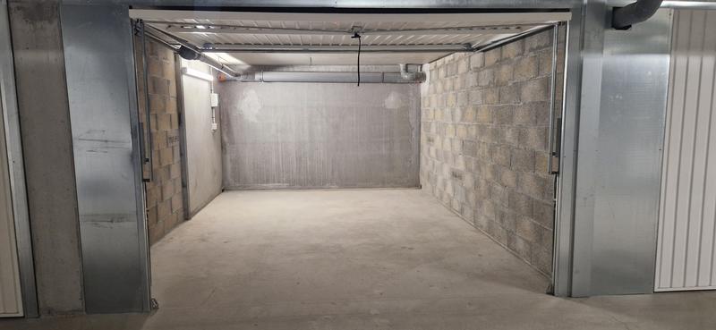 Parking / Garage - 17 m²