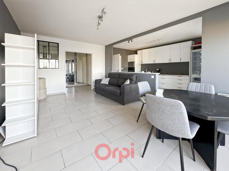 Appartement - 67 m² - 3 pièces