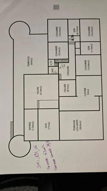 Propriété - 375 m² - 18 pièces