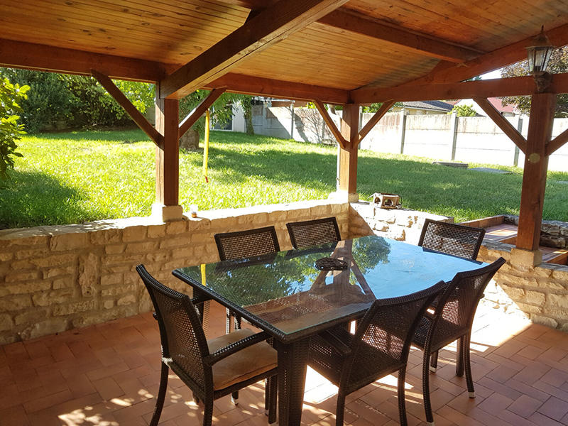 Maison - 196 m² - 6 pièces