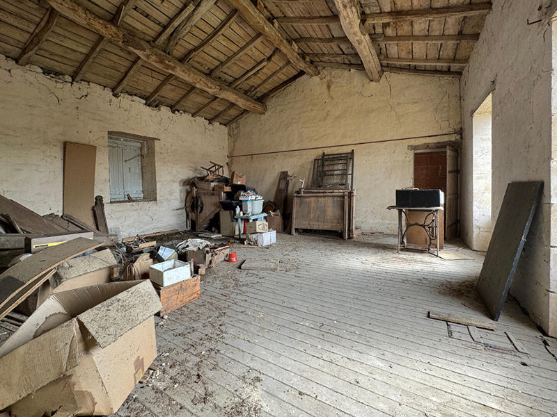 Maison - 170 m² - 10 pièces